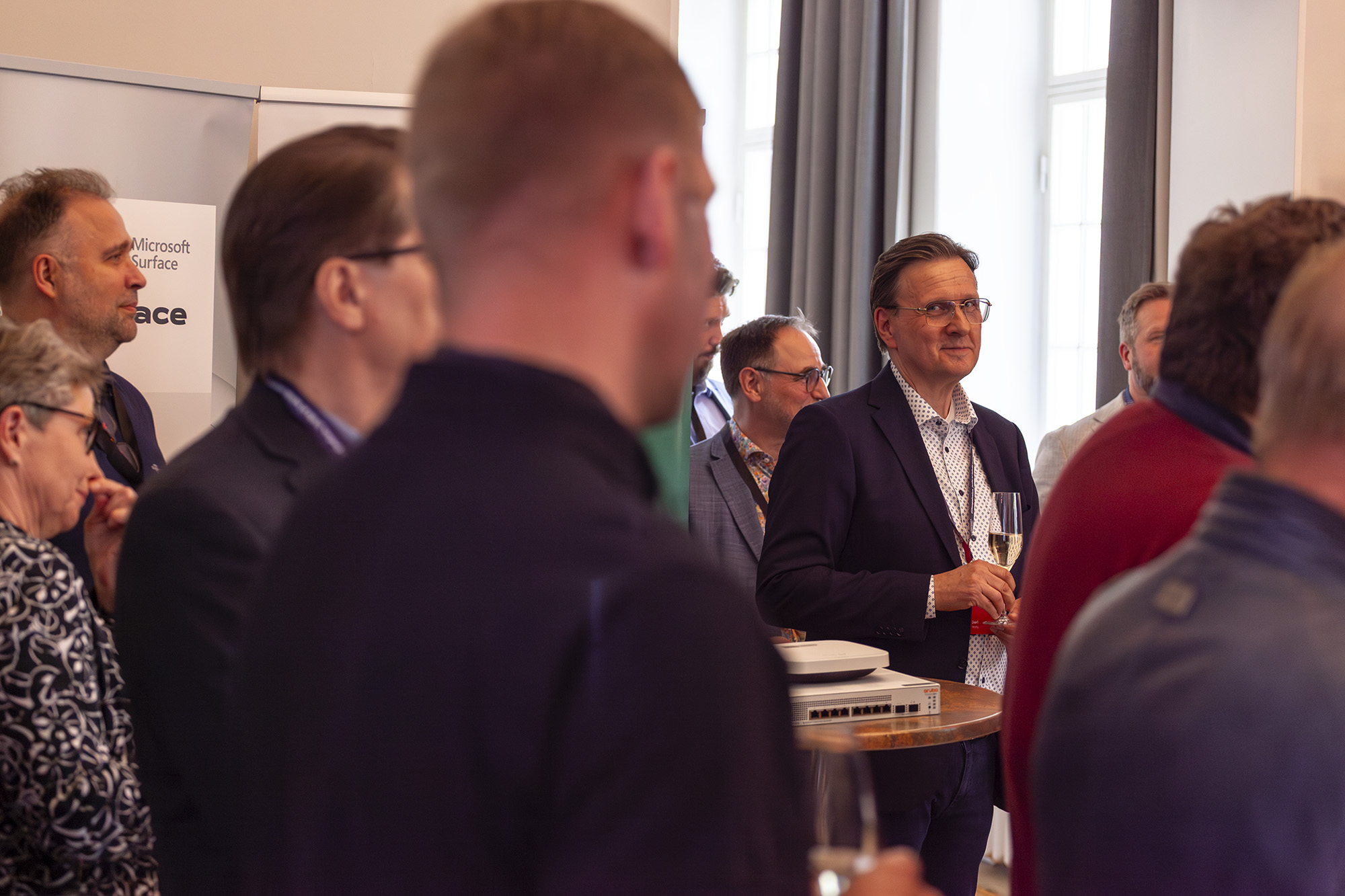 Huipulle ei mennä yksin – Decen­sin kesäjuh­lat kokosi­vat asiak­kaat ja yhteis­työ­kumppa­nit yhteen