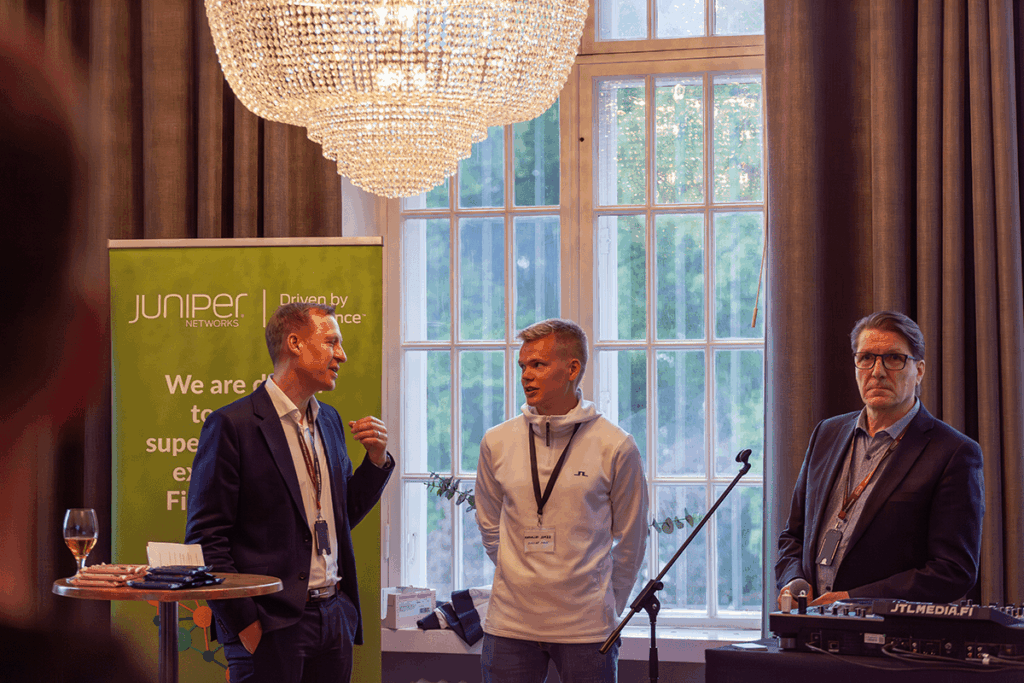 Decens sponsoroi Eemil Helanderia